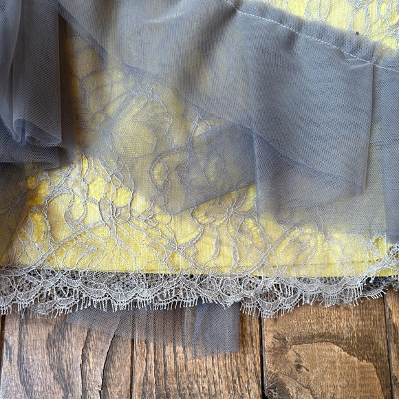 EUC BCBGMaxAzria Runway Strapless Dress Sz 6 - Picture 16 of 16